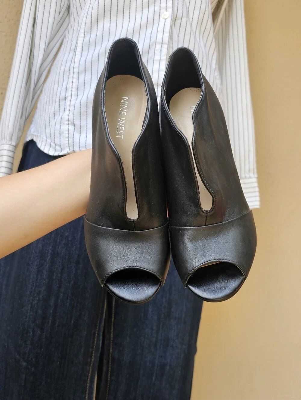 Nine West Black Leather Ambrosia Slip On Peep Toe Heels